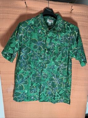 Men's Green Floral Short-Sleeve Button-Down Shirt